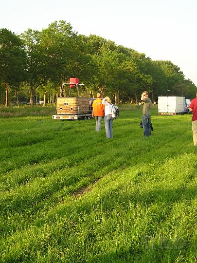 Ballonvlucht 24 mei 2007 (6).JPG
